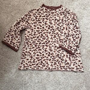 Fate Leopard Print sweater size small